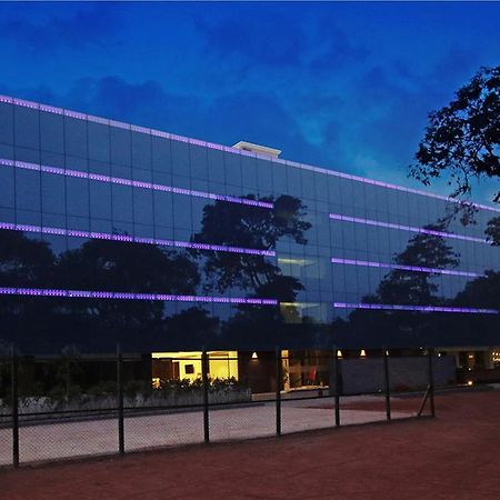 Hotel German Palace Near To Airport Gandhinagar Buitenkant foto