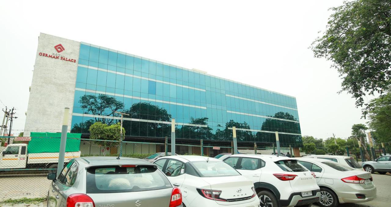 Hotel German Palace Near To Airport Gandhinagar Buitenkant foto