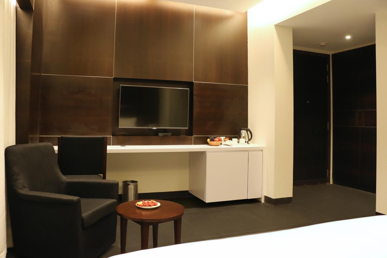 Hotel German Palace Near To Airport Gandhinagar Buitenkant foto