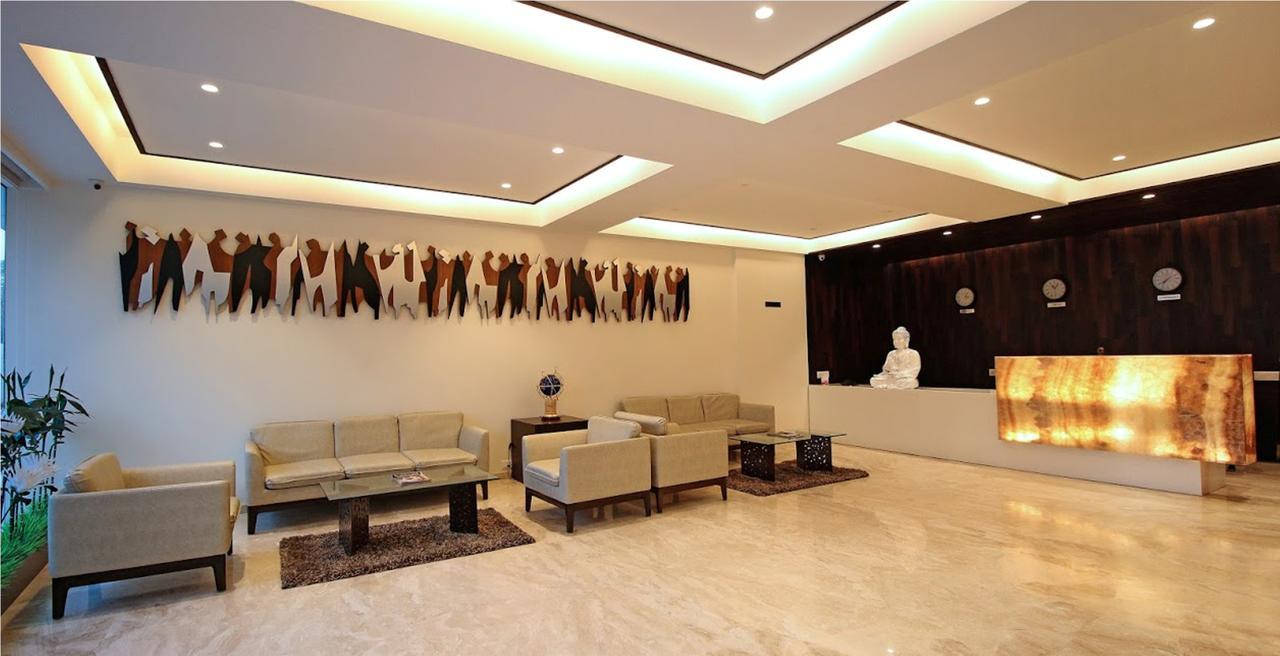 Hotel German Palace Near To Airport Gandhinagar Buitenkant foto