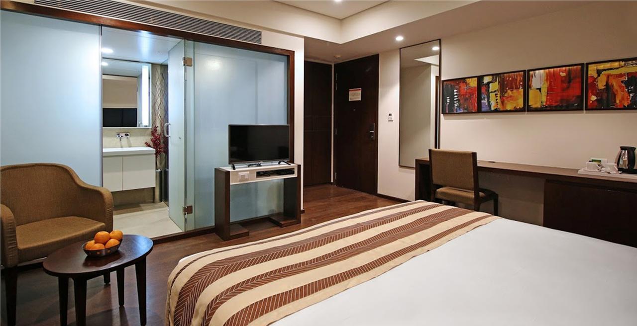 Hotel German Palace Near To Airport Gandhinagar Buitenkant foto